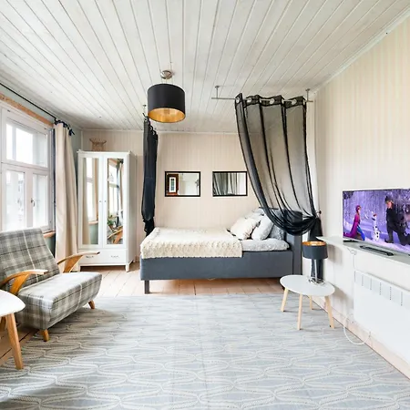 Lägenhet Garden Next To Telliskivi & Old Town *