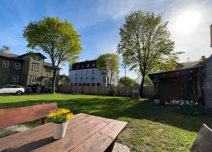 Apartamento Garden Next To Telliskivi & Old Town *